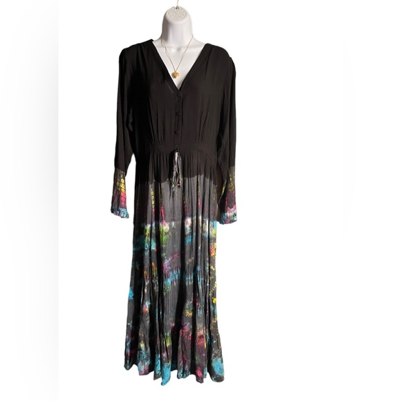 NWT.  DRESS by Sacred Threads.  L/XL.  BL/RD10.   222674 - Picture 4 of 5